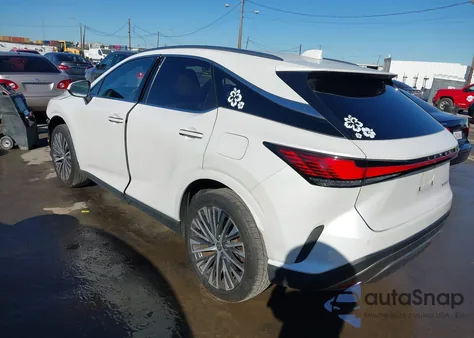 2023 Lexus Rx 350 Premium Plus z USA, uszkodzony, nr VIN JTJCHMAA9P2003463